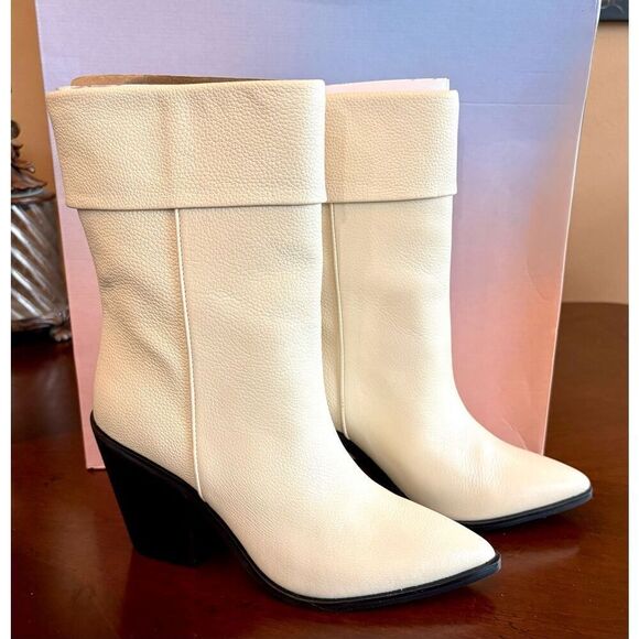 LISA VICKY (Nordstrom) - NIB - L Sz 6 Mae-V Soft Tumble Leather Booties in Cream - Picture 2 of 12